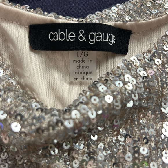CABLE & GAUGE - Party Christmas sequin top - Picture 4 of 6